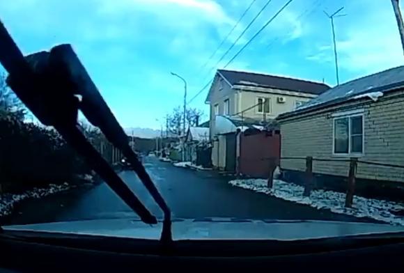 Нетрезвый водитель внедорожника устроил ДТП в Ставрополе. Видео